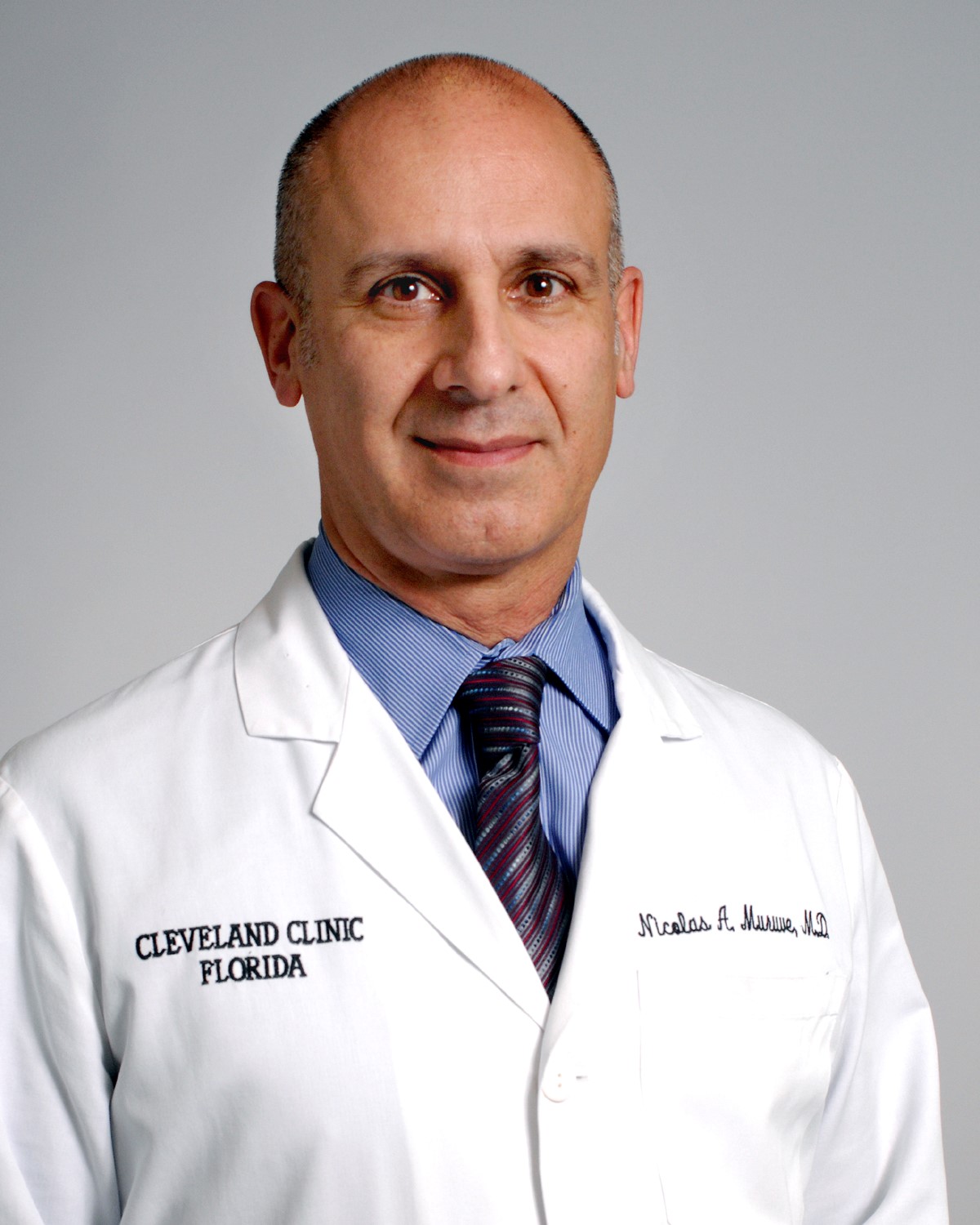 Cleveland Clinic realiza cirugía robótica para tratar el cáncer de próstata