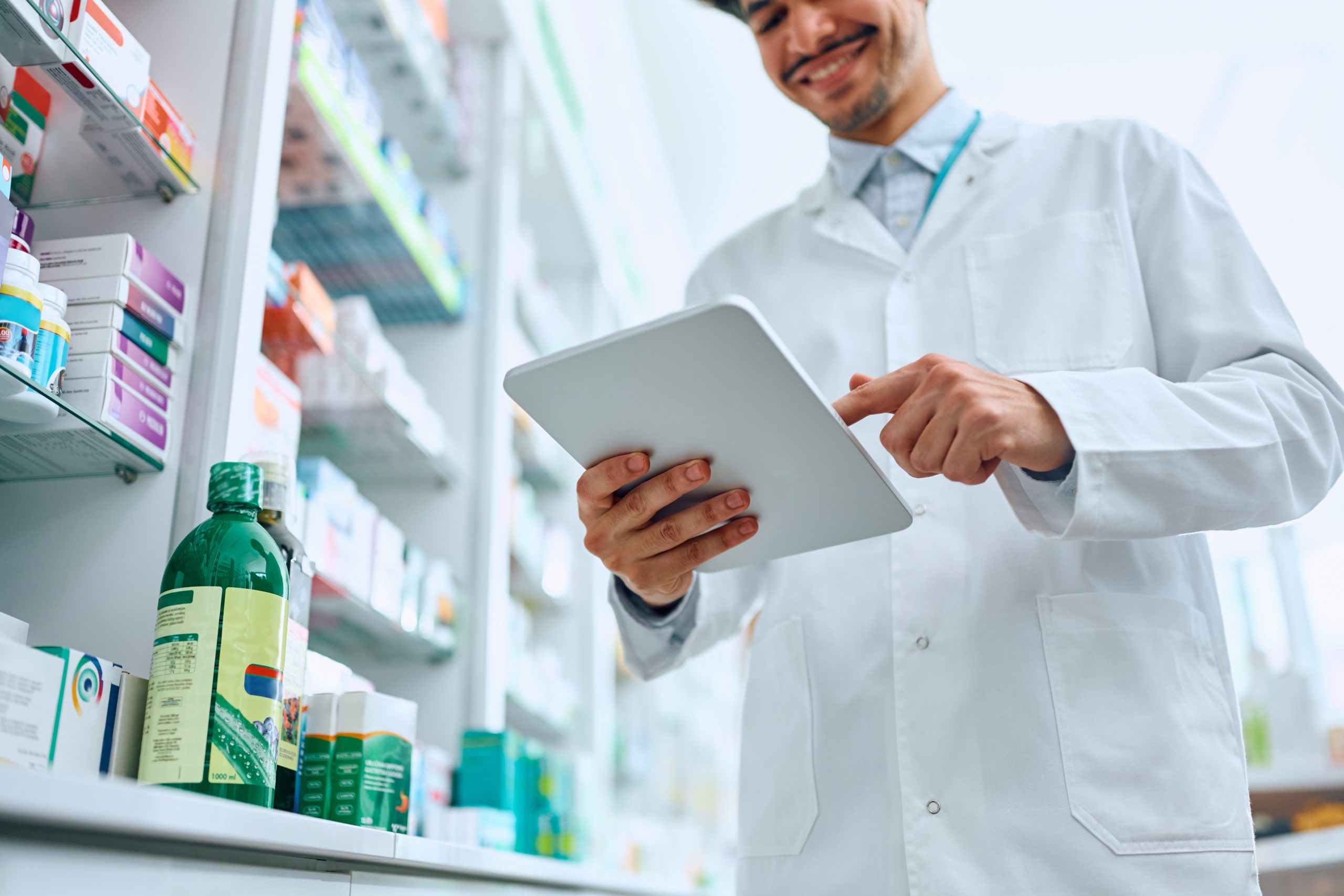 1.º Estudio de Salud Digital de RD revela que las farmacias, TSS y SISALRIL poseen altos niveles de digitalización