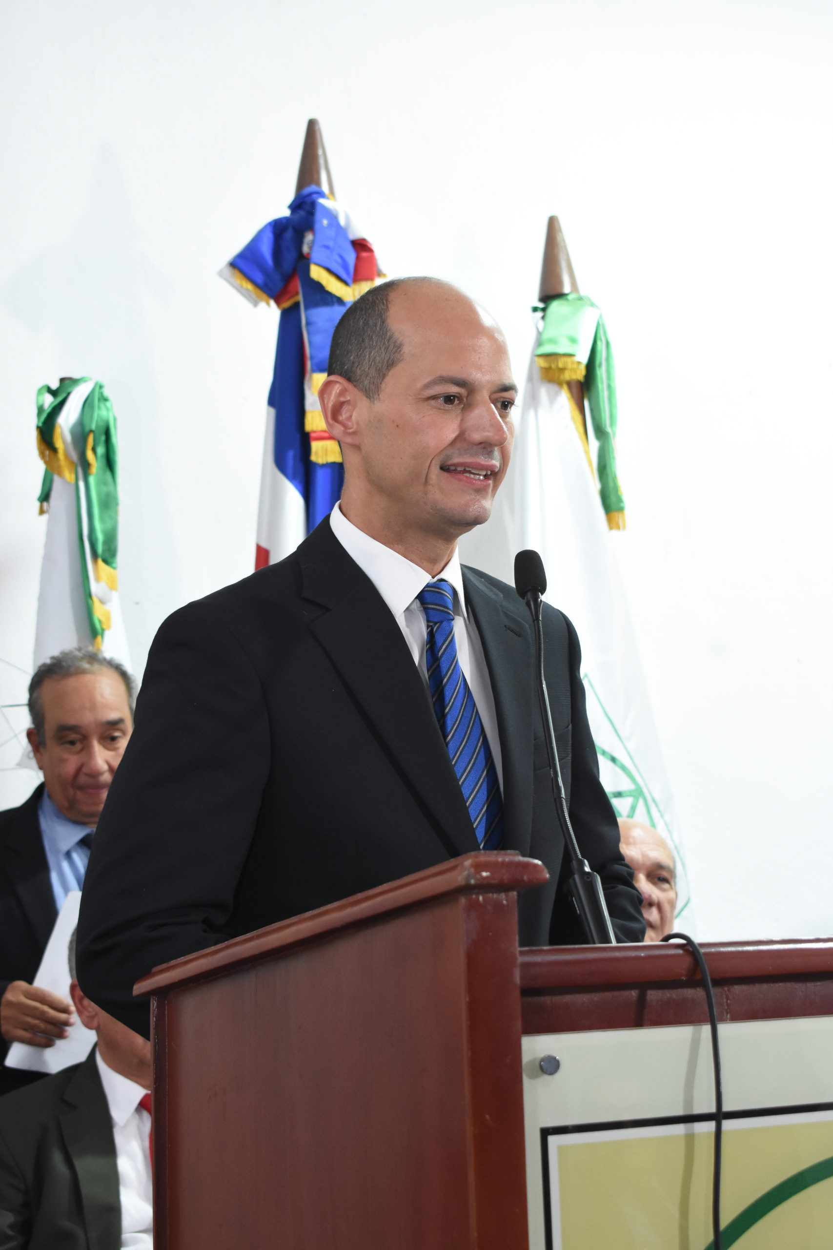 Reconocen al doctor Alejandro Cambiaso por Liderazgo e Innovación en el Premio Nacional de Medicina