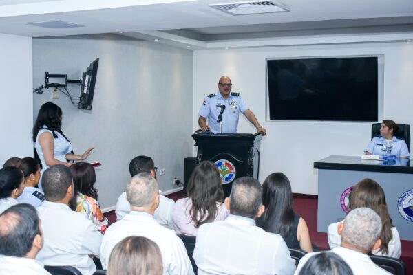 Mayor General Piloto Souffront Tamayo encabeza traspaso de mando en la Base Aérea Puerto Plata